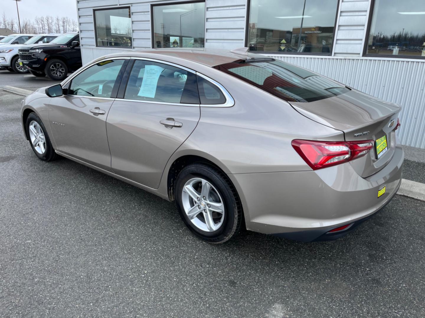 2022 TAN /Black CHEVROLET MALIBU LT (1G1ZD5ST5NF) with an 1.5L engine, Continuously Variable transmission, located at 1960 Industrial Drive, Wasilla, 99654, (907) 274-2277, 61.573475, -149.400146 - Photo#2